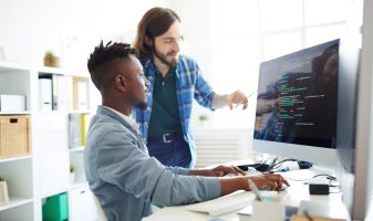 6 Programming skills of dynamic, famous coders you should learn too!