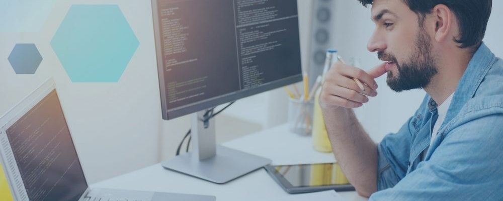 Switching jobs in 2026: what mid-level professionals should think about next